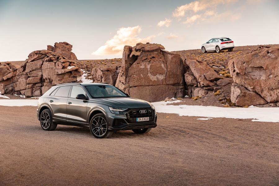  Audi Q8 55 TFSI Quattro S-Line 2018 года  (WW) (фото 29 из 36)